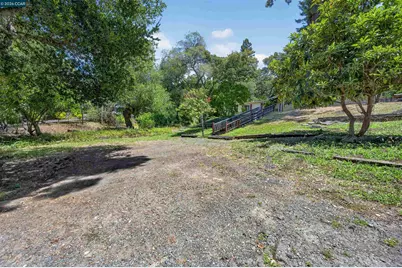 3 Shadow Creek Ln, Orinda, CA 94563 - Photo 32