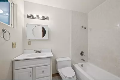 3 Shadow Creek Ln, Orinda, CA 94563 - Photo 28