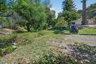 3 Shadow Creek Ln, Orinda, CA 94563 - Photo 16