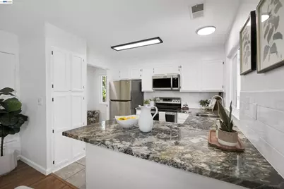 94 Elder Dr #B, Pacheco, CA 94553 - Photo 12