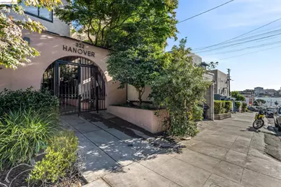 322 Hanover Ave #512, Oakland, CA 94606 - Photo 4