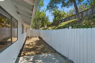 1072 View Dr, Richmond, CA 94803 - Photo 26