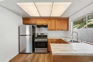 1072 View Dr, Richmond, CA 94803 - Photo 8
