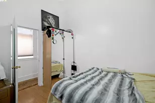 2654 Bush St, San Francisco, CA 94115 - Photo 58