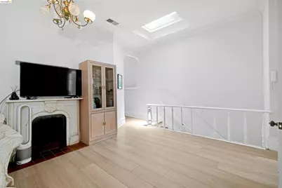 2654 Bush St, San Francisco, CA 94115 - Photo 10