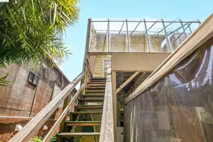 2654 Bush St, San Francisco, CA 94115 - Photo 42