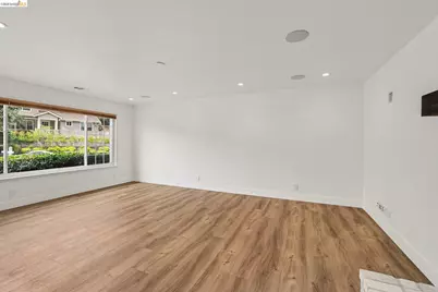 5545 Southbrook Dr, Clayton, CA 94517 - Photo 4
