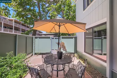 1100 Singingwood Ct. #2, Walnut Creek, CA 94595 - Photo 8