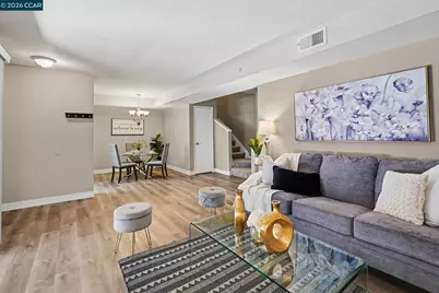 485 Canyon Oaks Dr #J, Oakland, CA 94605 - Photo 2