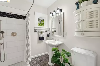 2840 Stanton St, Berkeley, CA 94702 - Photo 36