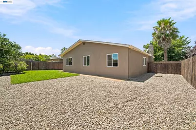 54 Lakeview Drive, Bay Point, CA 94565 - Photo 38