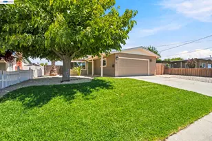 54 Lakeview Dr, Bay Point, CA 94565 - Photo 2