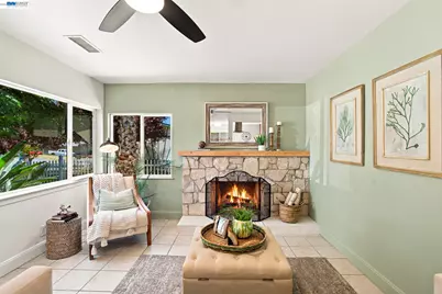 54 Lakeview Drive, Bay Point, CA 94565 - Photo 4