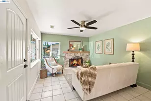 54 Lakeview Dr, Bay Point, CA 94565 - Photo 8