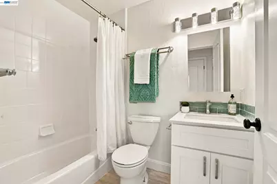 54 Lakeview Drive, Bay Point, CA 94565 - Photo 20