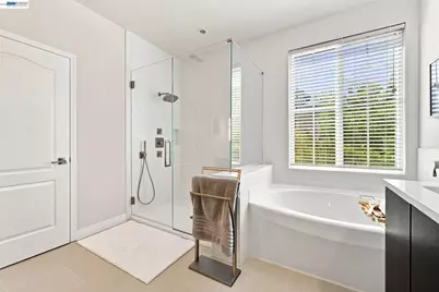 3910 Hidden Grove Ln, Concord, CA 94519 - Photo 48