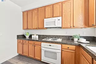 3910 Hidden Grove Ln, Concord, CA 94519 - Photo 14