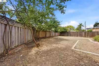 922 Paseo Grande, San Lorenzo, CA 94580 - Photo 26