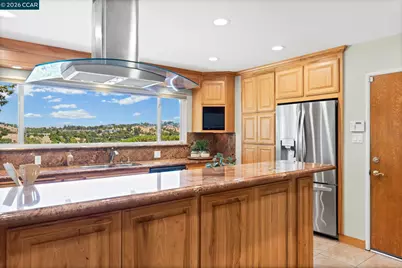 4050 Saint Marys St, Martinez, CA 94553 - Photo 6