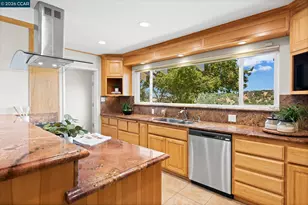 4050 St Marys St, Martinez, CA 94553 - Photo 6