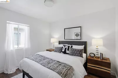 2081 Bonar St, Berkeley, CA 94702 - Photo 14