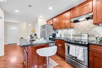 3917 Pacheco Blvd, Martinez, CA 94553 - Photo 6