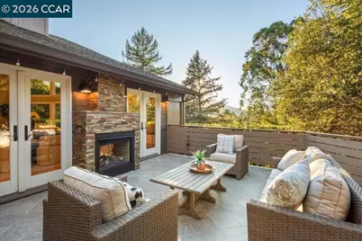 200 Longview Ter, Orinda, CA 94563 - Photo 10