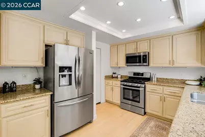 5633 Mount Hood Ct, Martinez, CA 94553 - Photo 16