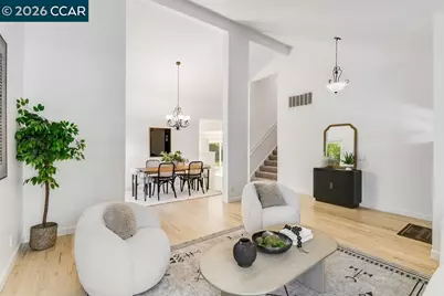 5633 Mount Hood Ct, Martinez, CA 94553 - Photo 10