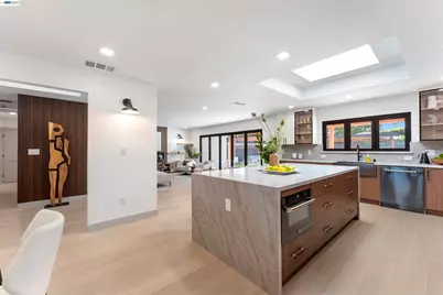 1131 Ruth Drive, San Jose, CA 95125 - Photo 14