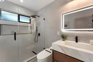 1131 Ruth Dr, San Jose, CA 95125 - Photo 26