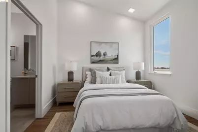 1545 32nd Street #214, Oakland, CA 94608 - Photo 12