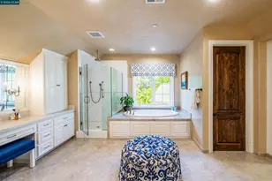 53 Hidden Oaks Dr, Lafayette, CA 94549 - Photo 36