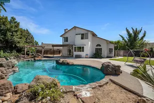 1806 Locke Ct, Oakley, CA 94561 - Photo 42