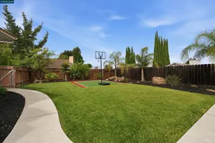 1806 Locke Ct, Oakley, CA 94561 - Photo 44