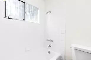 1730 Highland Pl, Berkeley, CA 94709 - Photo 32