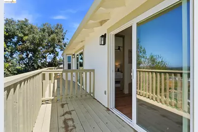 235 Toledo Ct, Vallejo, CA 94591 - Photo 40