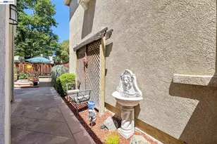 3158 Persimmon Cir, Pleasanton, CA 94588 - Photo 46