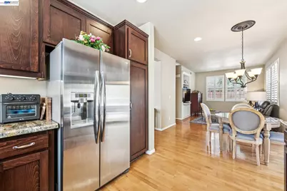 3158 Persimmon Cir, Pleasanton, CA 94588 - Photo 16