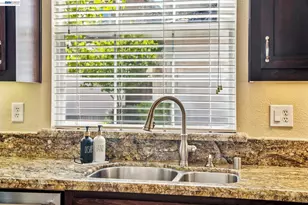3158 Persimmon Cir, Pleasanton, CA 94588 - Photo 14