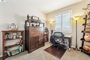 3158 Persimmon Cir, Pleasanton, CA 94588 - Photo 38
