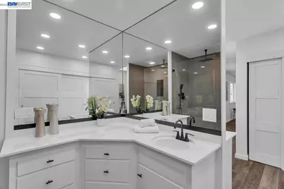 612 Fortress Isle, Alameda, CA 94501 - Photo 56