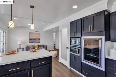 612 Fortress Isle, Alameda, CA 94501 - Photo 24