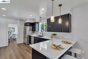 612 Fortress Isle, Alameda, CA 94501 - Photo 24