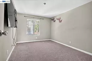 6292 Joaquin Murieta Ave, Newark, CA 94560 - Photo 16
