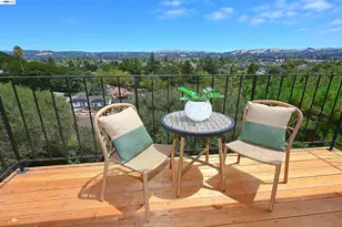 21714 ShadySpring Rd, Castro Valley, CA 94546 - Photo 12