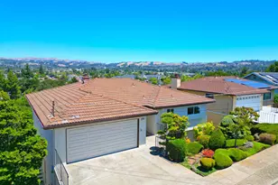 21714 ShadySpring Rd, Castro Valley, CA 94546 - Photo 4