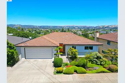 21714 Shadyspring Rd, Castro Valley, CA 94546 - Photo 2