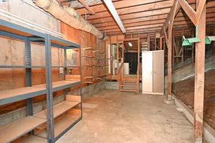 21714 ShadySpring Rd, Castro Valley, CA 94546 - Photo 38