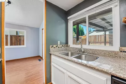 2840 Honeysuckle Circle, Antioch, CA 94531 - Photo 18